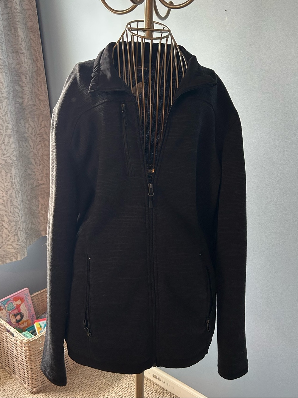 Eddie Bauer Men's Black Lightweight Full-Zip Shirt Jacket